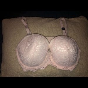 NEW VICTORIA SECRET BRA